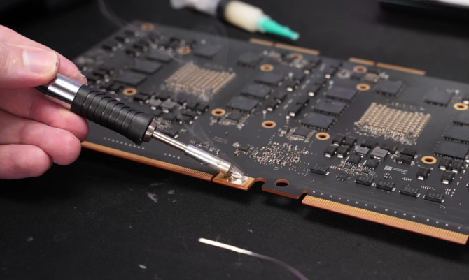 AMD Radeon Pro W6800X Duo - nietypowa karta graficzna z 2021 roku pokonuje w teście 3DMark znacznie nowsze układy [2]