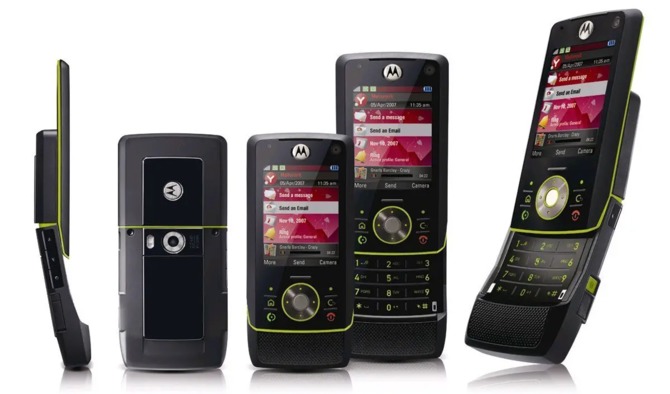 Motorola rizr - był już składany, pora na... rozsuwany! Smartfon z rozwijanym ekranem debiutuje na MWC 2023 [nc1]