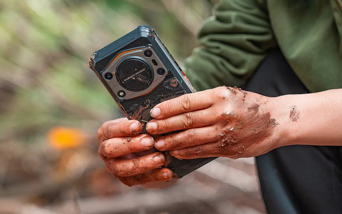 Oukitel WP22 - najgłośniejszy smartfon na świecie z akumulatorem o niespotykanej pojemności. Dodatkowo nie kosztuje majątku [3]