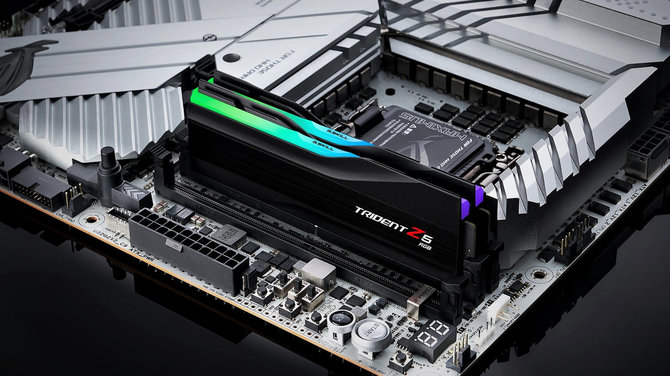 G.SKILL Trident Z5 RGB - zestawy pamięci DDR5 8000 MHz o pojemności 48 GB dla procesorów Intel Raptor Lake [1]