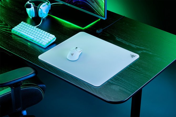 Razer Atlas - nowa podkładka dla graczy wykonana z hartowanego szkła. Amerykanie wracają do rozwiązań z przeszłości [7]