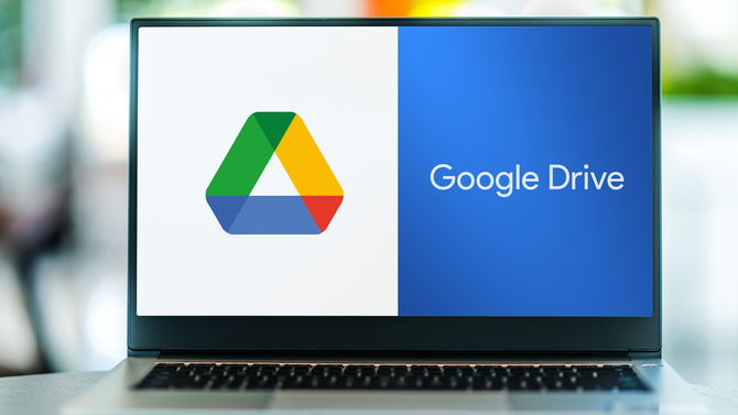 There will be no limit on the number of files in Google Drive.  The giant withdraws the controversial changes [2]