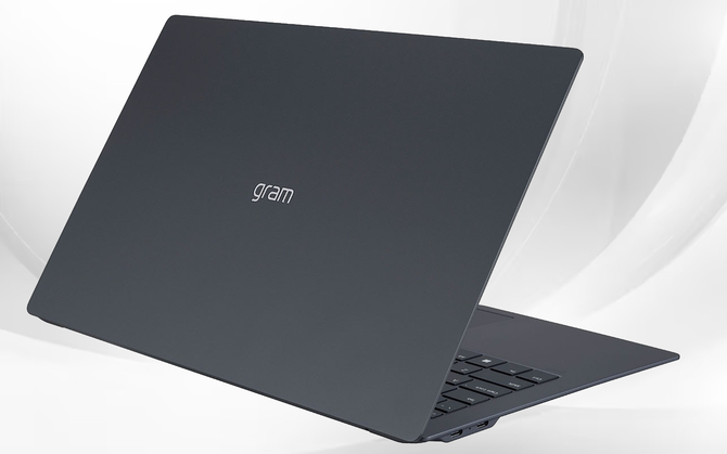 LG gram SuperSlim - o nouă versiune a celui mai subțire ultrabook al producătorului cu ecran OLED este la vânzare [4]