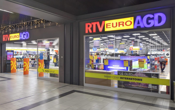 RTV Euro AGD - redukuje kolejne etaty, tym razem na celowniku doradcy klienta. Nadchodzi kryzys w sklepach polskiej sieci? [1]