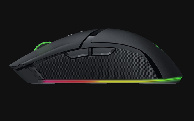 Razer Cobra Pro - mysz dla graczy, oferująca topowy sensor i częstotliwość raportowania 4000 Hz. Jest też wersja tańsza [6]