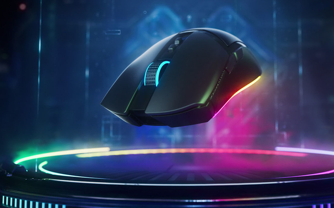 Razer Cobra Pro - mysz dla graczy, oferująca topowy sensor i częstotliwość raportowania 4000 Hz. Jest też wersja tańsza [1]