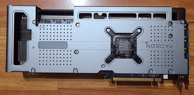 Sapphire Radeon RX 7900 GRE NITRO+ - niereferencyjna karta graficzna z 16 GB VRAM na pierwszych zdjęciach [2]