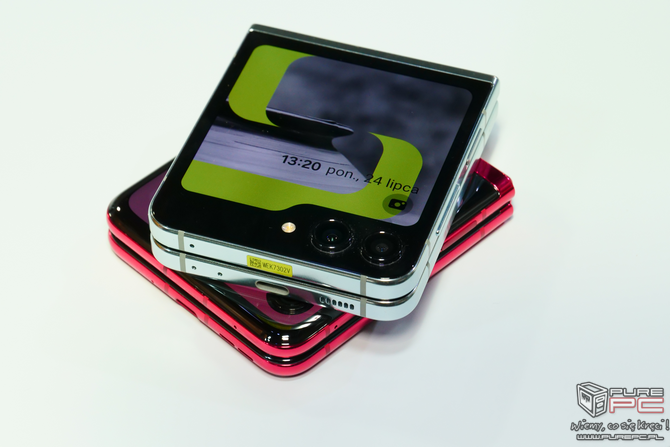 Samsung Galaxy Z Flip5 - premiera składanego smartfona o niewielkich gabarytach. Producent stawia na gustowną ewolucję [nc5]