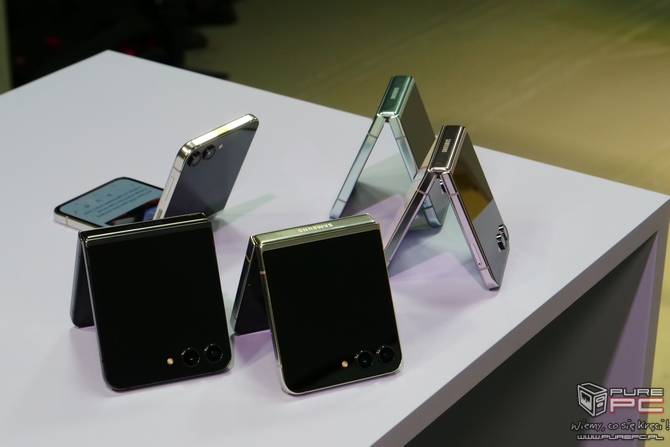 Samsung Galaxy Z Flip5 - premiera składanego smartfona o niewielkich gabarytach. Producent stawia na gustowną ewolucję [nc9]