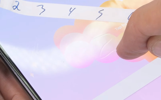 Samsung Galaxy Z Fold5 poddany ekstremalnym testom. Jak wytrzymały jest flagowy składany smartfon? [3]