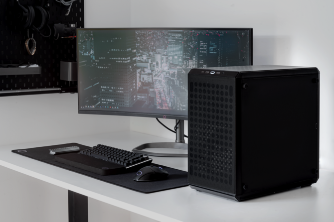 Cooler Master MasterBox Q300L V2 - odświeżona wersja wartej uwagi obudowy typu mATX [1]