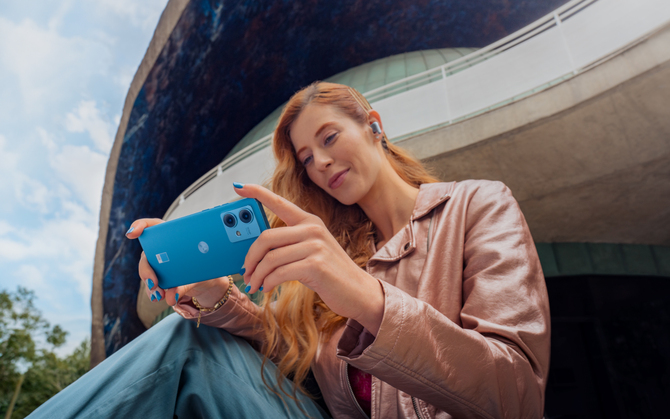 Motorola Edge 40 Neo - smartfon oficjalnie zawitał do Polski wraz ze swoimi budżetowymi braćmi. Rewelacyjne ceny i możliwości [2]