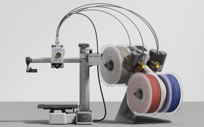 Bambu Lab A1 mini - przyzwoicie wyceniona drukarka 3D, która może zaoferować druk w wielu kolorach [1]