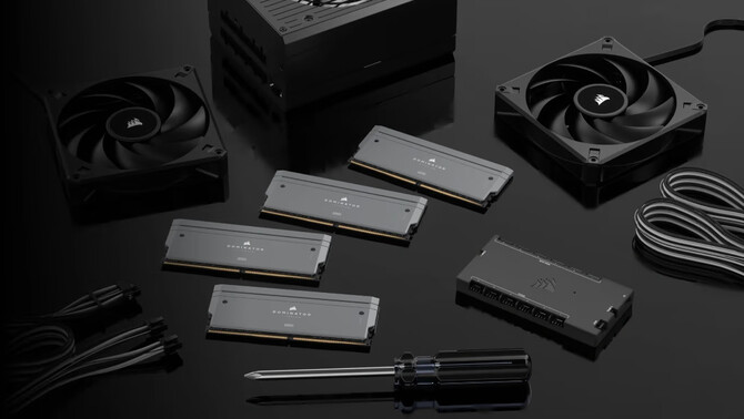 Corsair Dominator Titanium - premiera nowej pamięci DDR5. Cechą charakterystyczną jest możliwość personalizacji wyglądu [1]