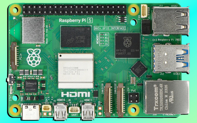 Raspberry Pi 5 - długo wyczekiwany model SBC nareszcie stał się dostępny. Można liczyć na spory wzrost wydajności [1]