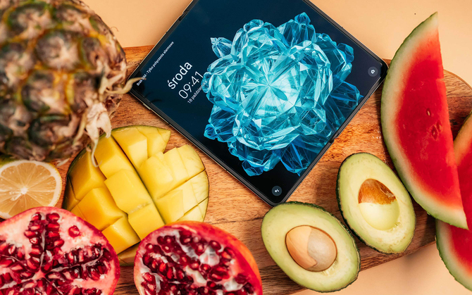 OnePlus Open - składany smartfon, który oferuje ekran AMOLED ProXDR i najwytrzymalszy zawias na rynku [2]