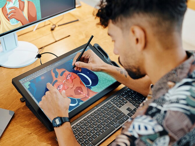 Wacom Cintiq Pro - seria powiększa się o dwa nowe tablety graficzne, które oferują ekrany 4K z wysokim odświeżaniem [1]