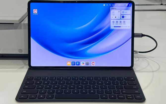 HarmonyOS NEXT - Huawei completely moves away from Google.  Users of the company's devices will not use the Android application [10]