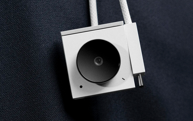 Opal Tadpole - kamera internetowa 4K, która jest przystosowana do laptopów. Kompatybilna zarówno z Windowsem, jak i macOS [7]