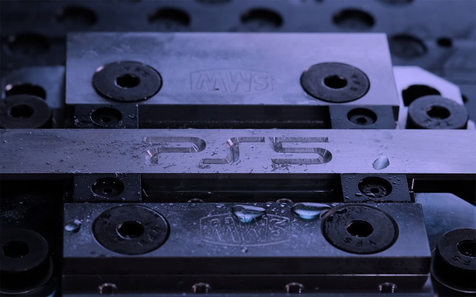 Sony PlayStation 5 - odświeżona wersja Slim jest rozczarowaniem, więc stworzono lepszy wariant. Projekt robi duże wrażenie [9]