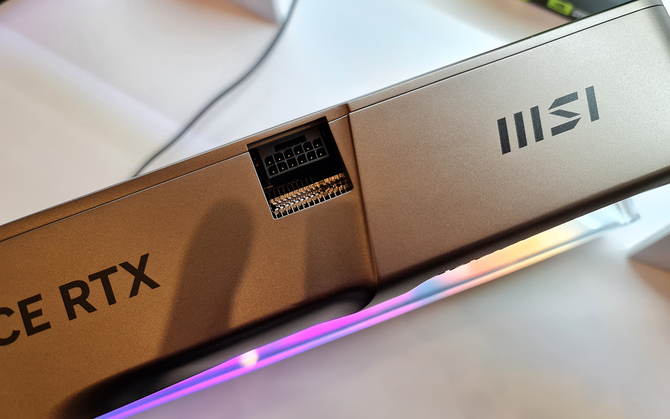 MSI GeForce RTX 4080 SUPER 16G EXPERT - niereferencyjny model karty graficznej wprost z targów CES 2024 [9]