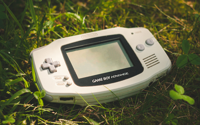 Games can be played from an old Nintendo Game Boy Advance console based on… Device crashing sounds