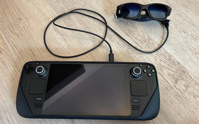 Viture Pro XR - nowe okulary do rozszerzonej rzeczywistości, które oferują panele Micro OLED i szeroką kompatybilność ze sprzętami [8]