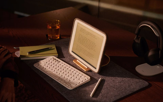 Daylight Computer I - tablet, który chce być połączeniem czytnika e-booków z iPadem. Wsparcie dla rysika i autorski system [1]