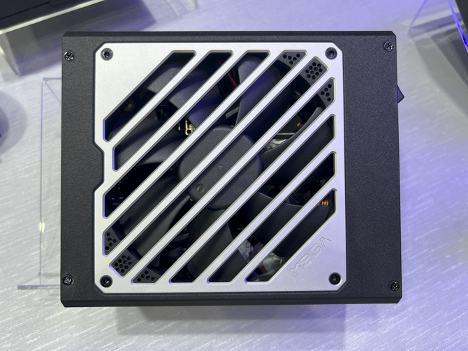 FSP Computex 2024 - Nowe systemy chłodzenia, obudowy, zasilacze i wentylatory z wyświetlaczem LCD [nc1]