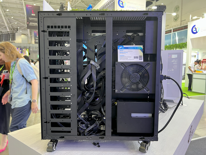 FSP Computex 2024 - Nowe systemy chłodzenia, obudowy, zasilacze i wentylatory z wyświetlaczem LCD [nc1]