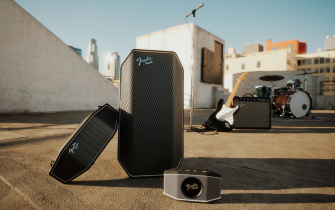 Teufel łączy siły z marką Fender, prezentując trzy bezprzewodowe głośniki Bluetooth ROCKSTER z gitarowym zacięciem [1]