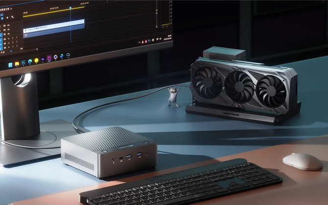 Minisforum UH125 Pro - pierwszy mini PC z fizycznym przyciskiem Copilot. Na pokładzie Intel Core Ultra 5 125H i 32 GB RAM [1]