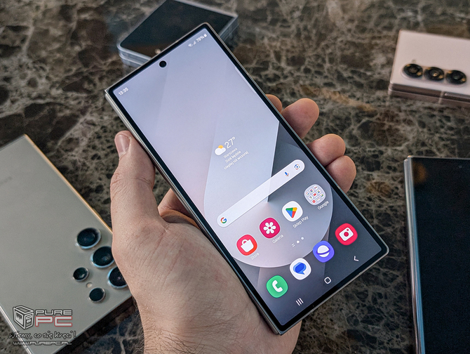Samsung Galaxy Z Fold6 - debiut składanego smartfona. Ekrany Dynamic AMOLED 2X, lepszy wygląd i niższe ceny [12]