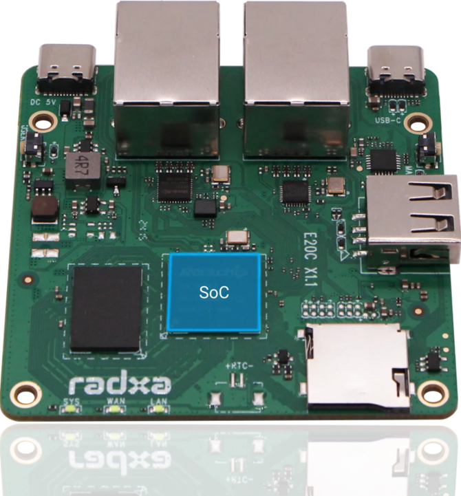 Radxa E20C - tani mini PC, który sprawdzi się w roli serwera NAS lub zastąpi router. Wsparcie dla Debiana i OpenWrt [4]