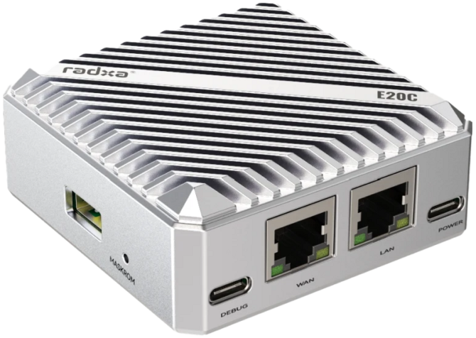 Radxa E20C - tani mini PC, który sprawdzi się w roli serwera NAS lub zastąpi router. Wsparcie dla Debiana i OpenWrt [1]