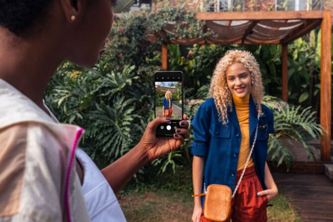 ThinkPhone25 i moto g75 5G - nowe biznesowe smartfony od Motoroli. Wyróżniają się m.in. bardzo długim okresem wsparcia [5]
