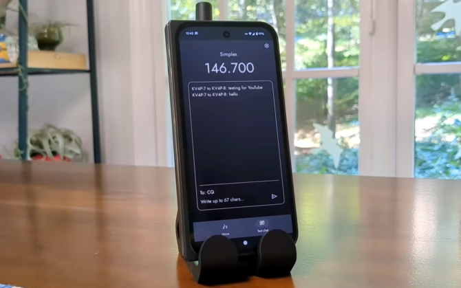 Korzystaj ze smartfona z Androidem jak z radia VHF. Nowy projekt kv4p HT umożliwi Ci to niewielkim kosztem [5]