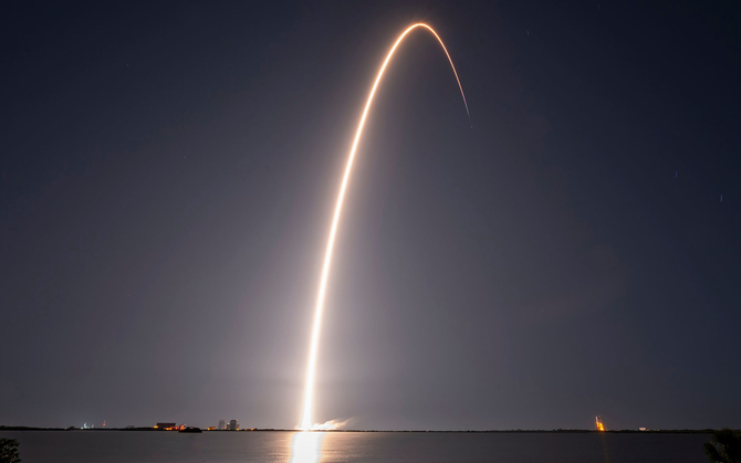 Nawet 1 Gb/s w Internecie satelitarnym od SpaceX. Starlink czekają zmiany, o ile Federalna Komisja Łączności się na nie zgodzi [2]