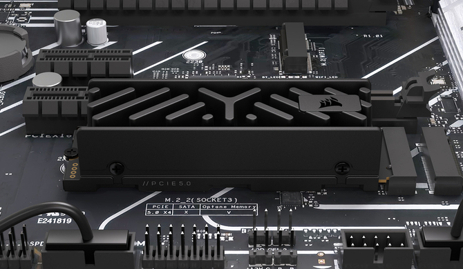 Corsair MP700 Elite - zaprezentowano dysk SSD M.2 NVMe wykorzystujący najnowszą pamięć 3D TLC NAND [1]