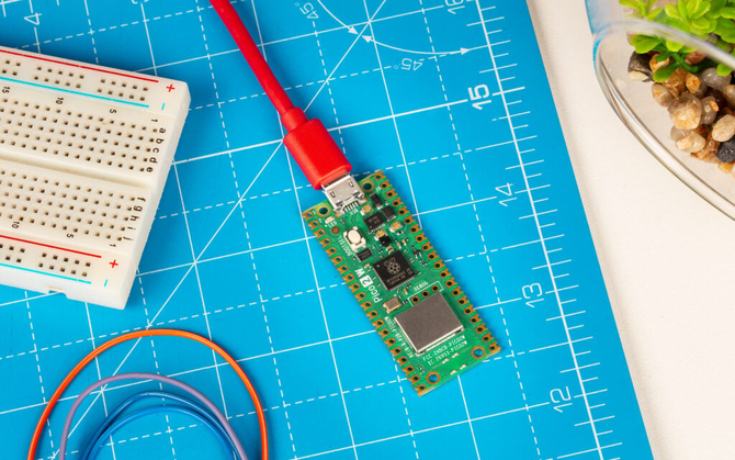 Raspberry Pi Pico 2 W - nowa odsłona popularnego SBC wprowadza Wi-Fi i Bluetooth. Cena nadal na dobrym poziomie [1]