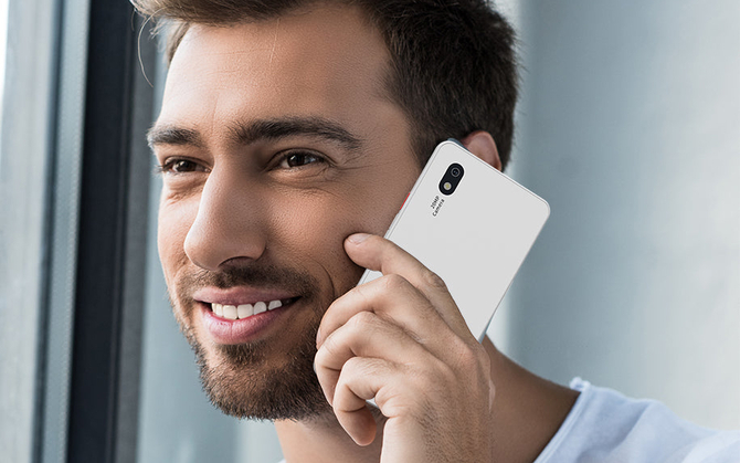 Szukasz smartfona z ekranem E Ink? HiBreak Pro może Cię zainteresować. Mediatek Dimensity 1080, Android 14 i NFC  [4]