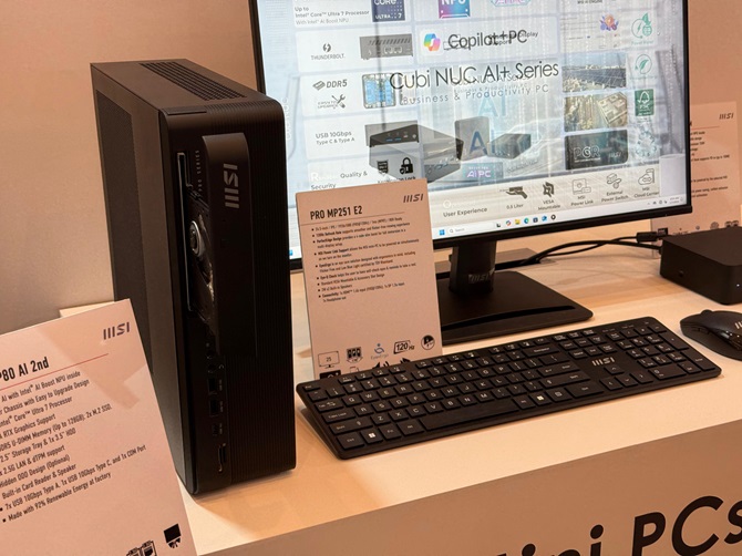 Monitory MSI MPG 322URX, MPG 272URX, MPG 272QR X50 oraz komputer MEG Vision X AI z pełną prezentacją na targach CES 2025 [nc1]