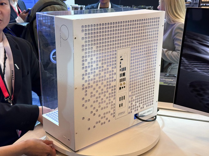 MSI na targach CES 2025: Prezentacja najnowszych chłodzeń wodnych dla procesorów oraz płyt głównych [nc1]