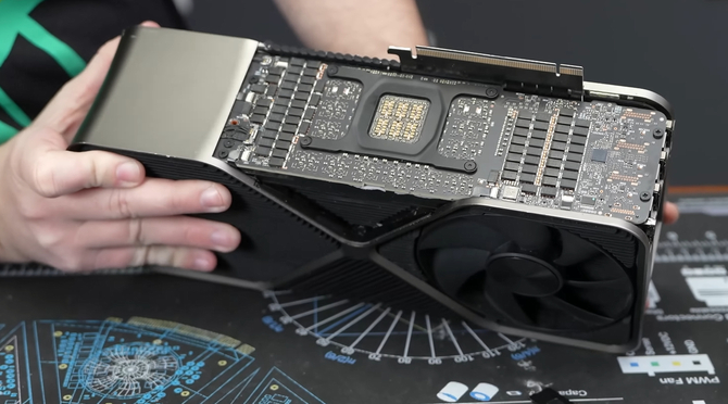 NVIDIA TITAN RTX - opublikowano wideo ukazujące elementy konstrukcji potężnego GPU, który nigdy nie doczekał się debiutu [2]