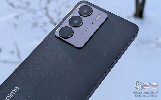 Smartfon realme C75 kupimy za mniej niż 1000 zł, a oferuje pojemną baterię oraz wodoszczelną konstrukcję. Zobacz, czy warto go kupić [3]