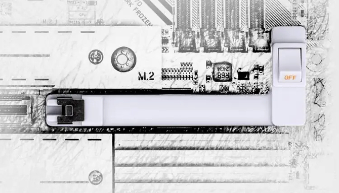 Colorful przygotowuje płyty główne X870 z ciekawym systemem mocującym karty graficzne w slocie PCIe [1]