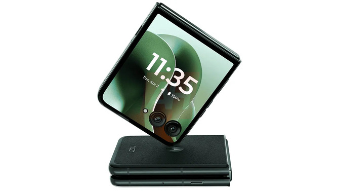 Motorola razr 60 ultra na pierwszych renderach. Smartfon jest podobny do poprzednika, ale i tak warto na niego czekać [3]
