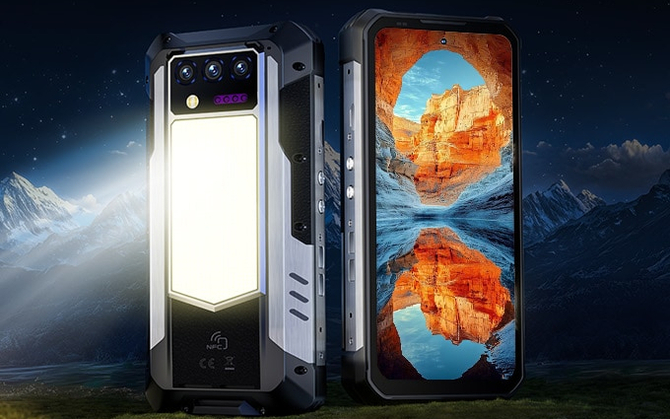 Oukitel WP100 Titan - projektor, powerbank, lampa i noktowizor w jednym. Chiński smartfon zaskakuje pod niejednym względem [1]