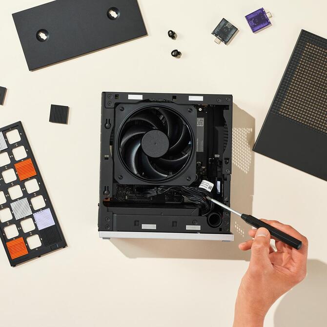Framework Desktop - Niewielki zestaw komputerowy z procesorami AMD Ryzen AI Max+ 395 oraz Ryzen AI Max 385 [3]