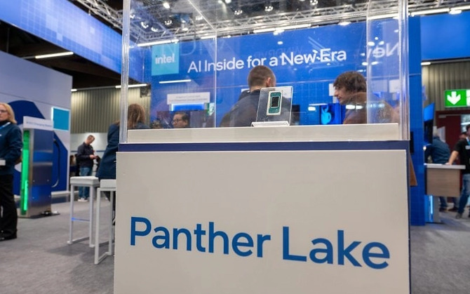 Intel Core Ultra 300 - sampel inżynieryjny z rodziny Panther Lake zaprezentowany na targach Embedded World 2025 [2]
